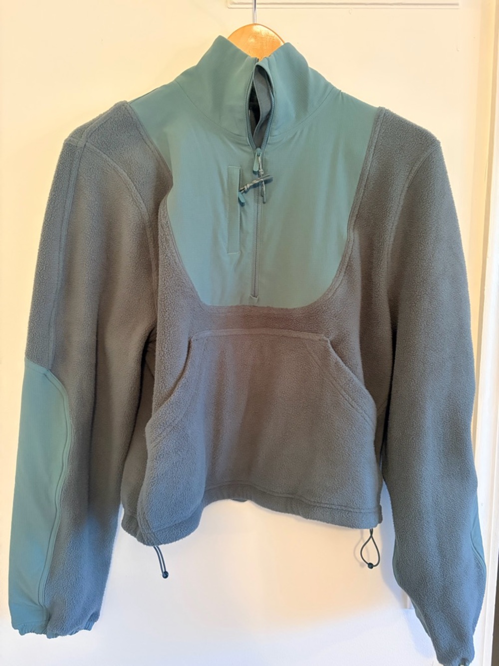 lululemon athletica Green Hooded Fleece Jacket